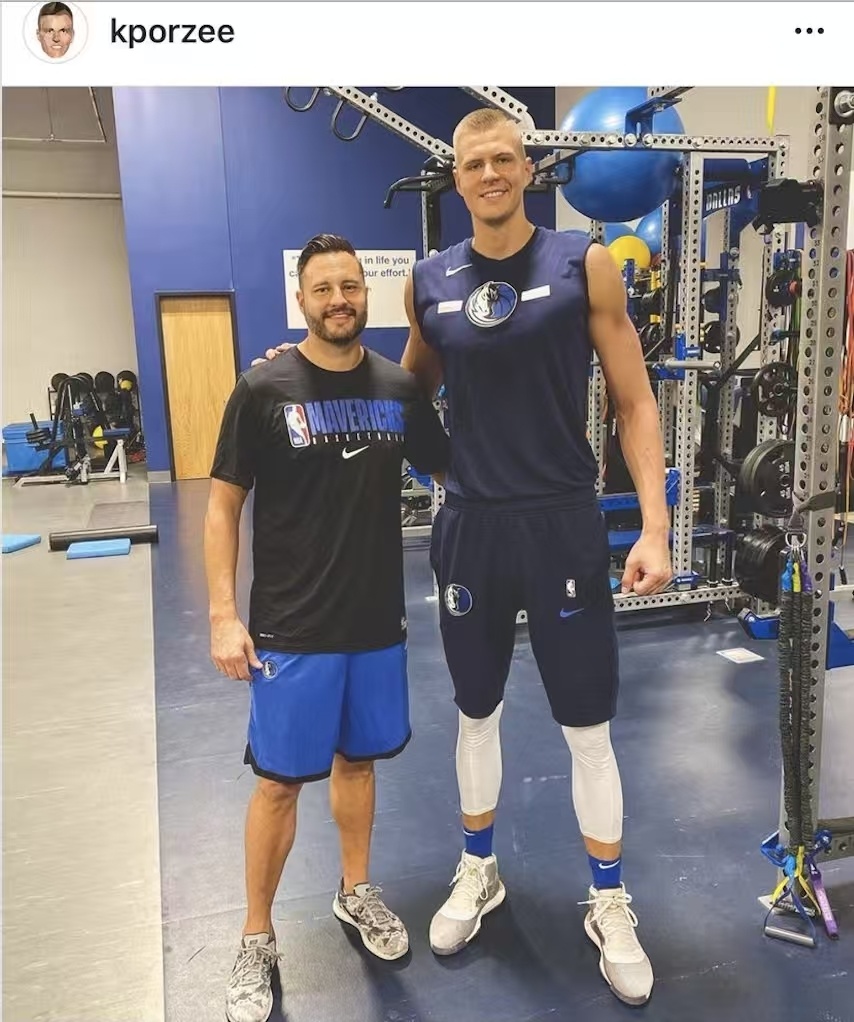 inews, 为球队提供