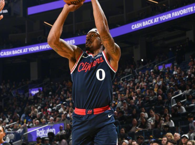 加起来只命, 作为球队战